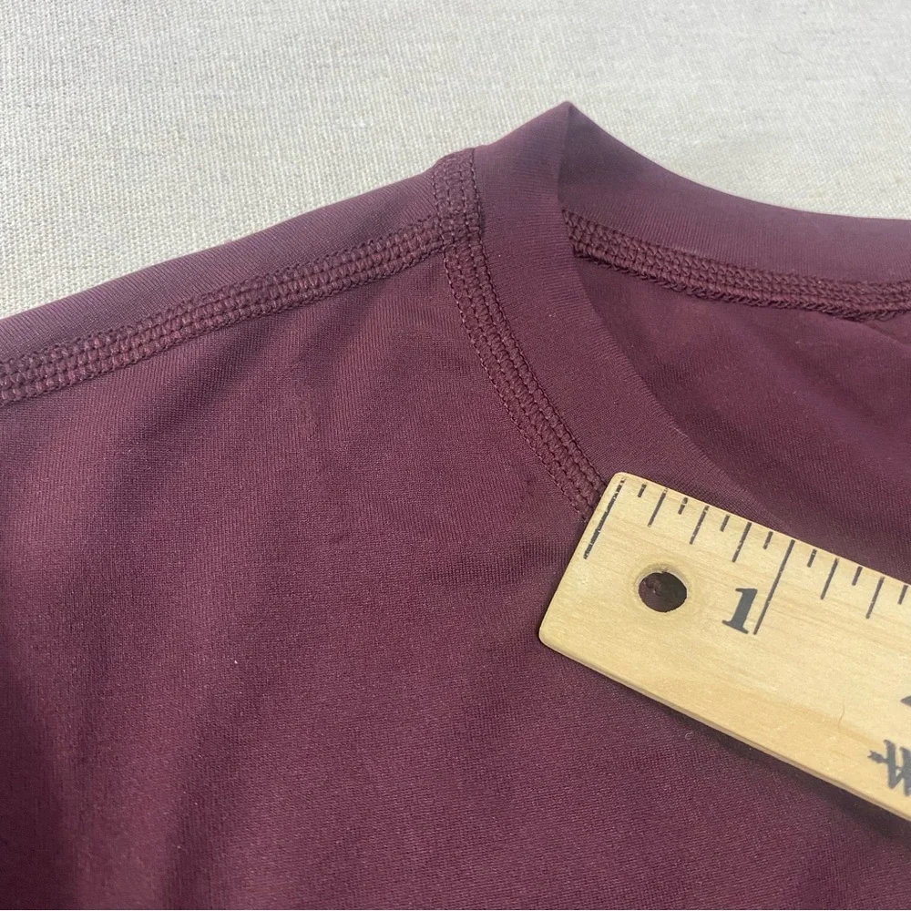 Cotopaxi Shirt Men's L Burgundy Fino Tech Tee Performance Casual Outdoor Hiking - Picture 3 of 13